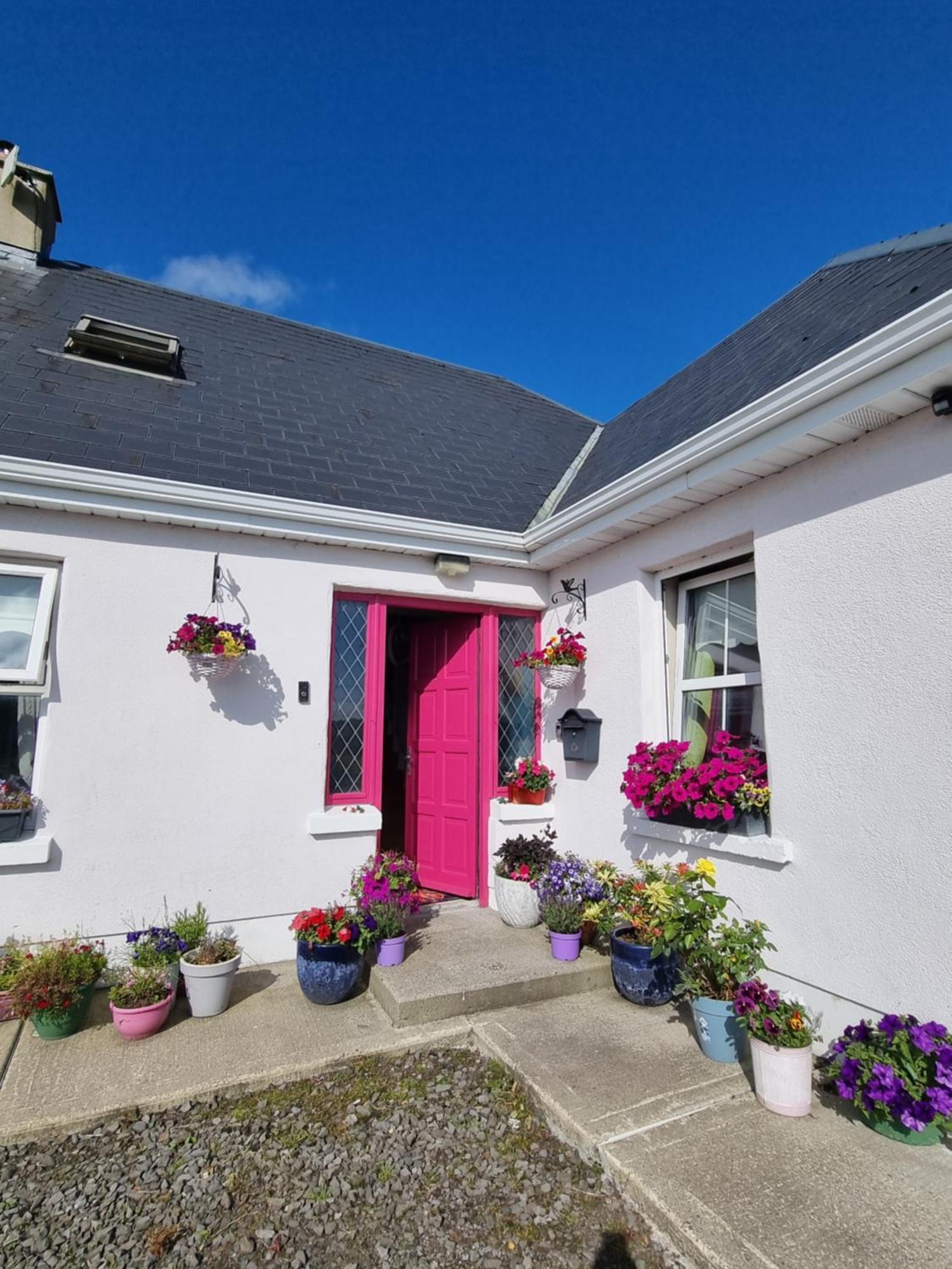 شقة The Pink Door Killala المظهر الخارجي الصورة